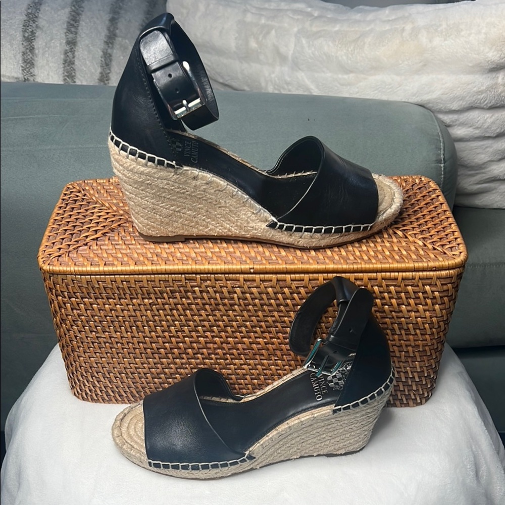 Vince Camuto Black and Tan Wedge Sandals